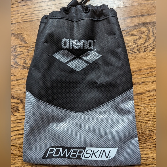 Women's power Skin - Picture 4 of 6